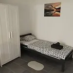 Aurelia Apartments, Apartman Vir