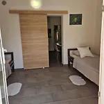 Aurelia Apartments, Apartman
