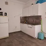 Apartman Aurelia Apartments, Vir