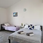 Aurelia Apartments, * Vir