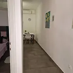 Apartman Aurelia Apartments, Vir