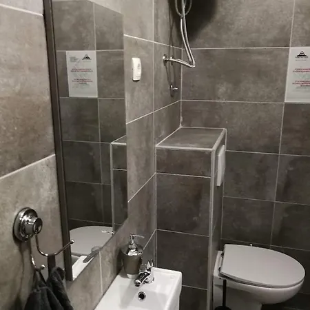 Aurelia Apartments, Appartement *