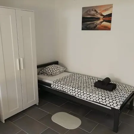 Aurelia Apartments, Appartement Vir