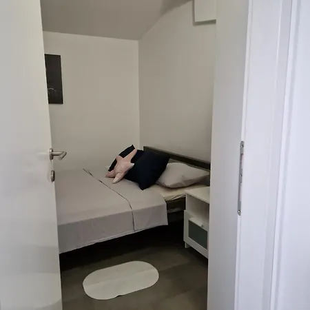 Aurelia Apartments, Lägenhet Vir