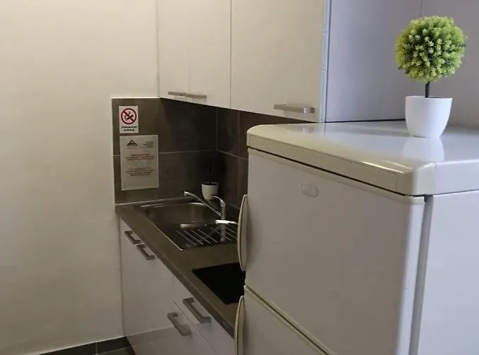 Aurelia Apartments, 아파트 *