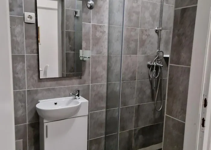 아파트 Aurelia Apartments, *