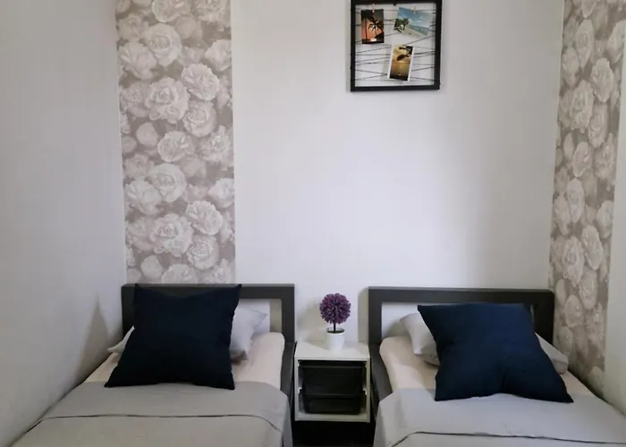 公寓 Aurelia Apartments,