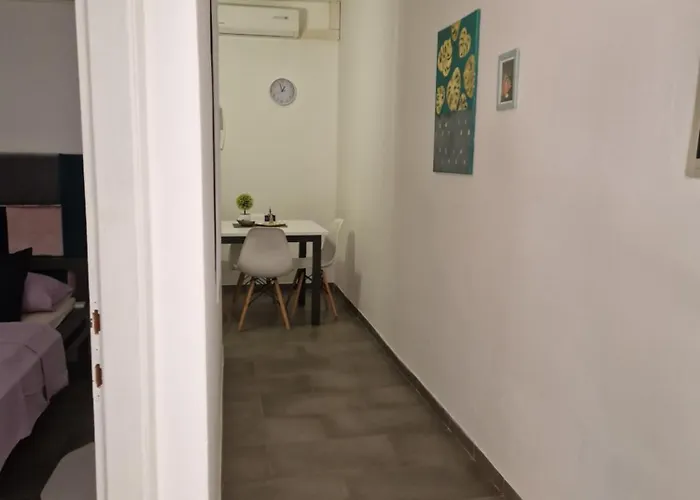 아파트 Aurelia Apartments, 비르