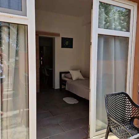 Aurelia Apartments, *