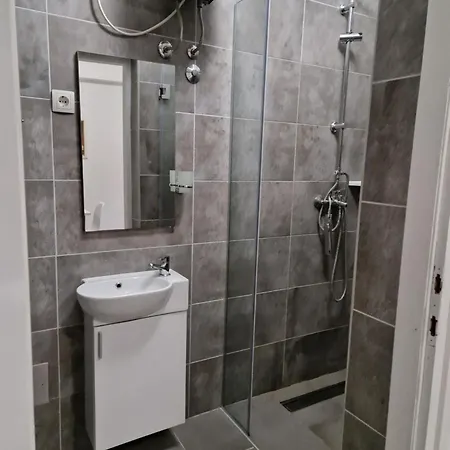 Lejlighed Aurelia Apartments, *